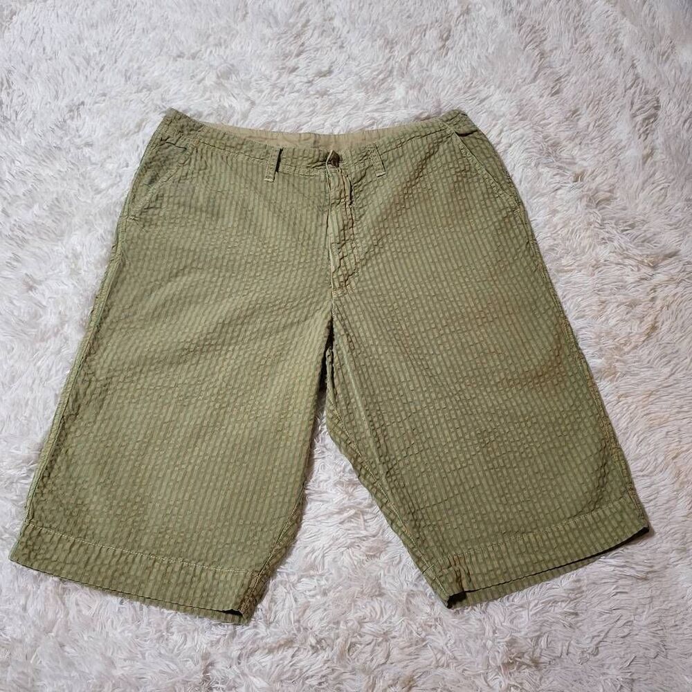 Weekendz off Men's stripe with texture shorts size 32x12